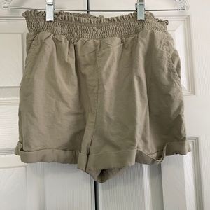 NWOT Elastic High-waisted Paperbag Style Shorts